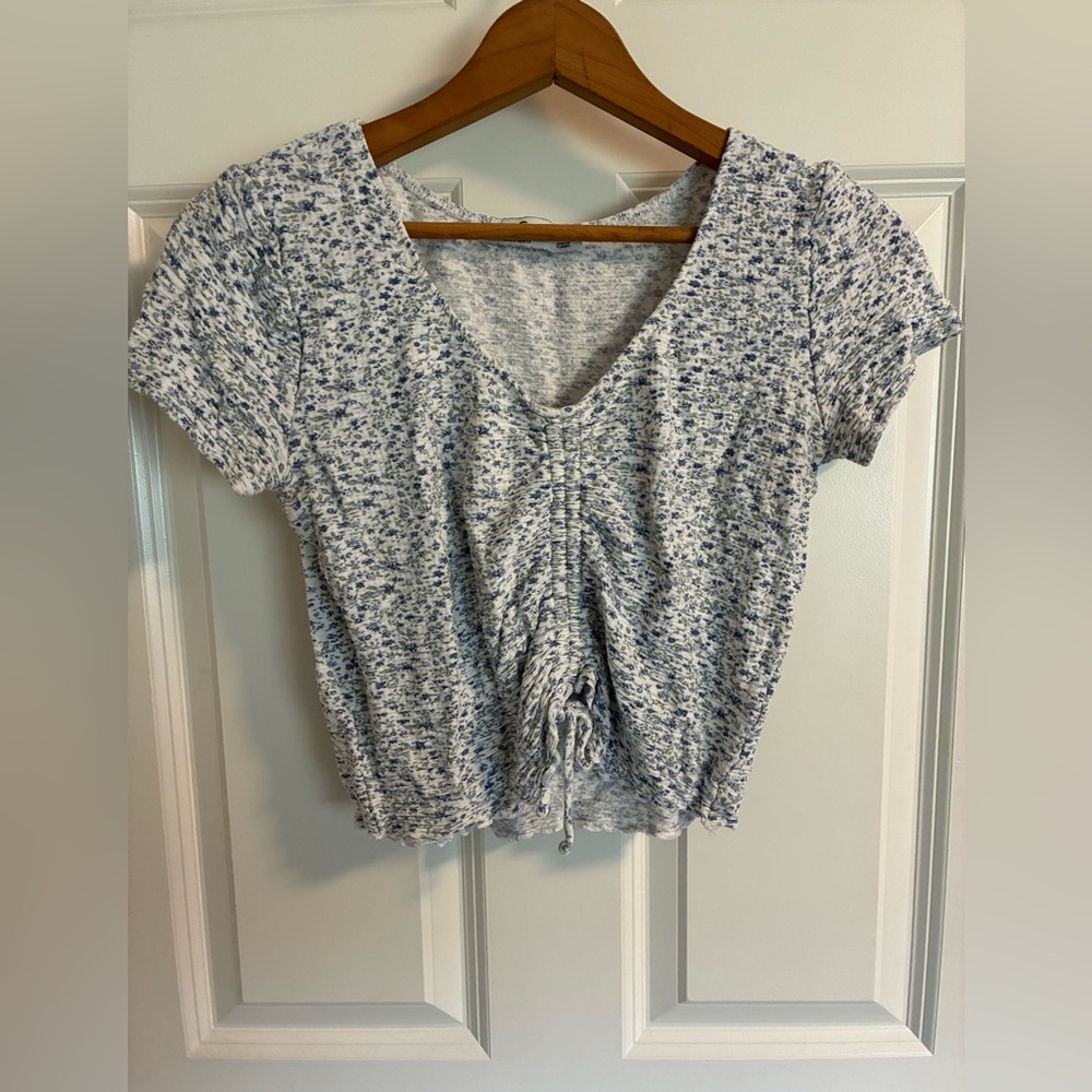 Hollister Blue and White Speckled Crop Top